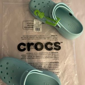 CROCS Women’s Classic Platform Clog